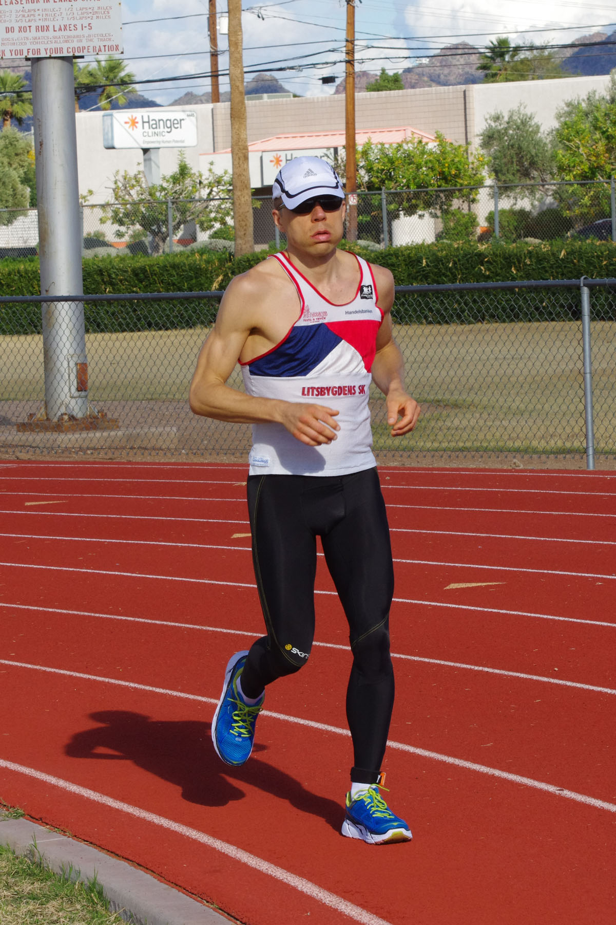 IMGP9679_C.jpg